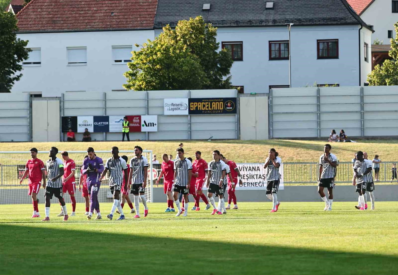 BEŞİKTAŞ, SLOVAKYA KAMPINDAKİ DÖRDÜNCÜ HAZIRLIK MAÇINDA KARŞILAŞTIĞI WİDZEW LODZ’A 2-0 MAĞLUP...