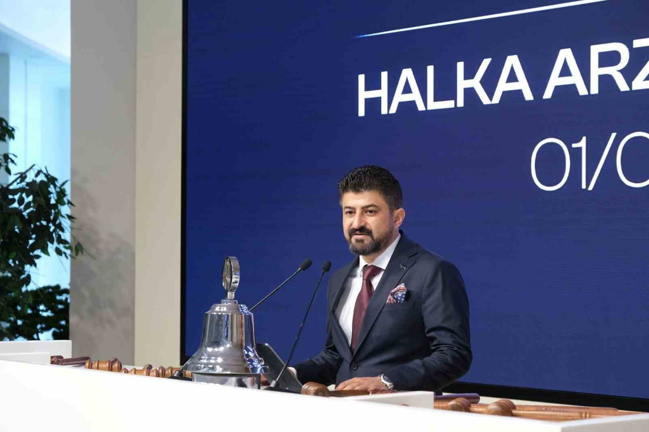 BETA ENERJİ YÖNETİM KURULU ÜYESİ VE İCRA KURULU BAŞKANI YUSUF CENK DAĞSUYU, "BUGÜN BİZİM İÇİN...
