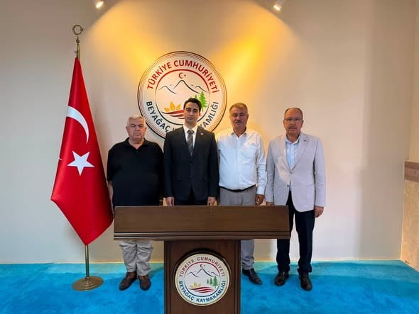 BEYAĞAÇ BELEDİYE BAŞKANI SEZAYİ PÜTÜN, İLÇEYE YENİ ATANAN KAYMAKAM SERVET HAYDARİ’Yİ MAKAMINDA...