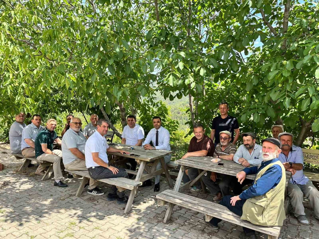 BİLECİK'İN SÖĞÜT İLÇESİNE BAĞLI AKÇASU VE BORCAK KÖYLERİNDE PARKE TAŞI DÖŞEME ÇALIŞMALARI...