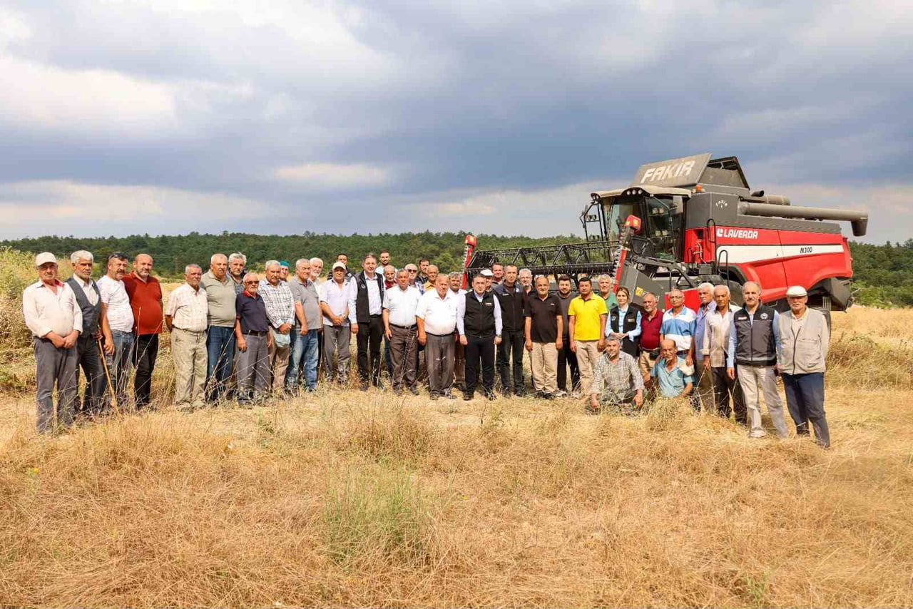 BİLECİK’TE KANOLA ÜRETİMİNDE REKOLTE BEKLENTİSİ 2 BİN 160 TON