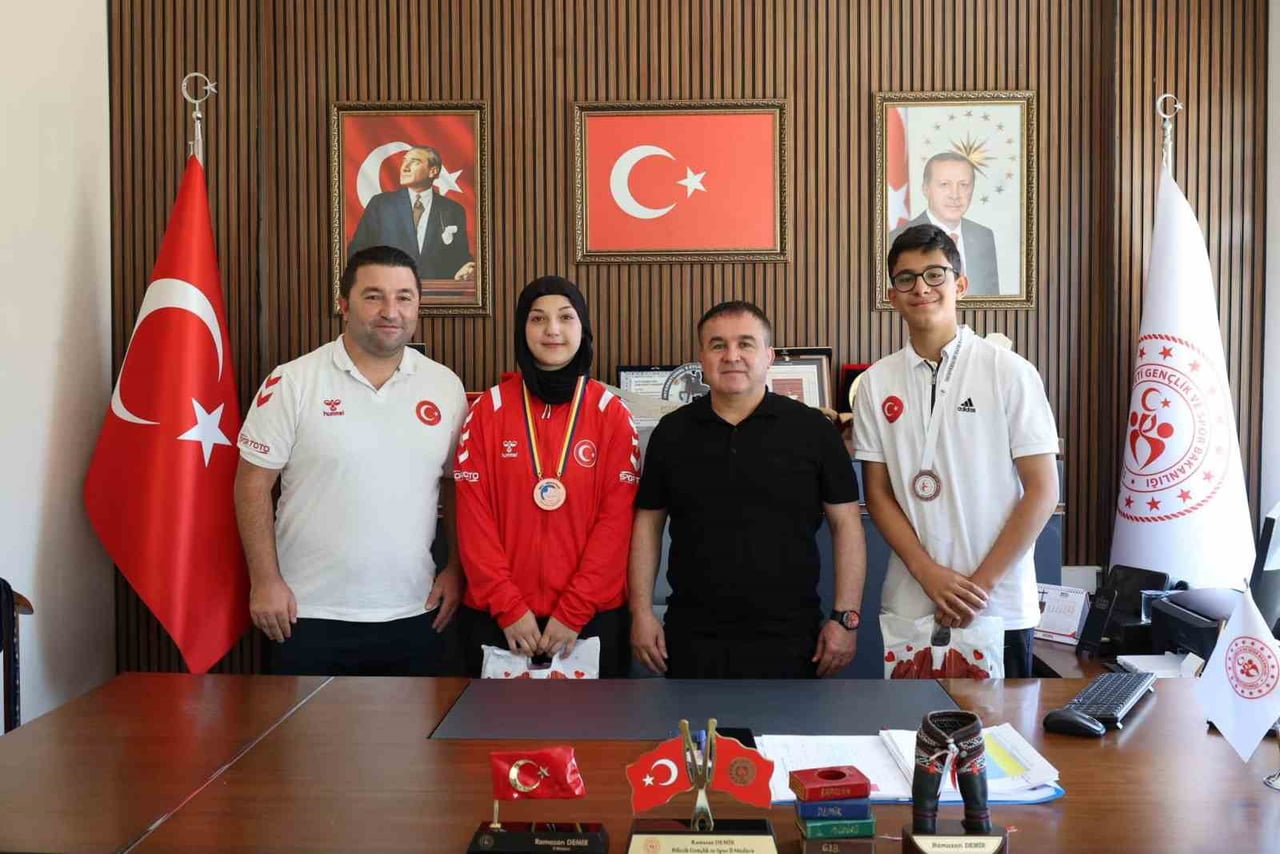 BİLECİKLİ MİLLİ SPORCULARIN BAŞARISI GURURLANDIRDI