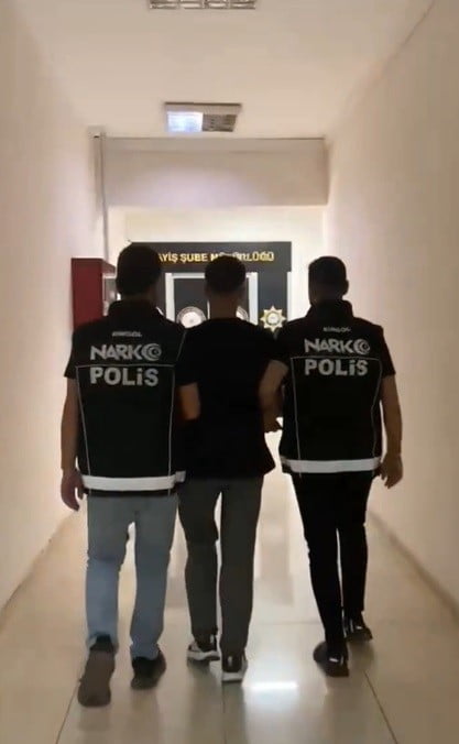 BİNGÖL’DE UYUŞTURUCU MADDE TİCARET YAPAN BİR ŞAHIS TUTUKLANDI.