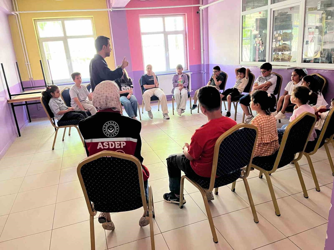BİTLİS'İN TATVAN İLÇESİNDE AİLE İÇİ İLETİŞİMİ GÜÇLENDİRMEK VE DİJİTAL BAĞIMLILIĞA KARŞI...