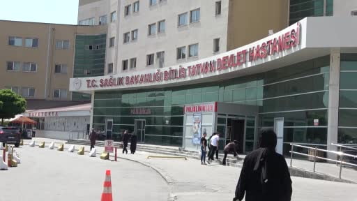 Bitlis'te bir ilk: Mekanik pıhtı temizleme yöntemiyle sağlığına kavuştu