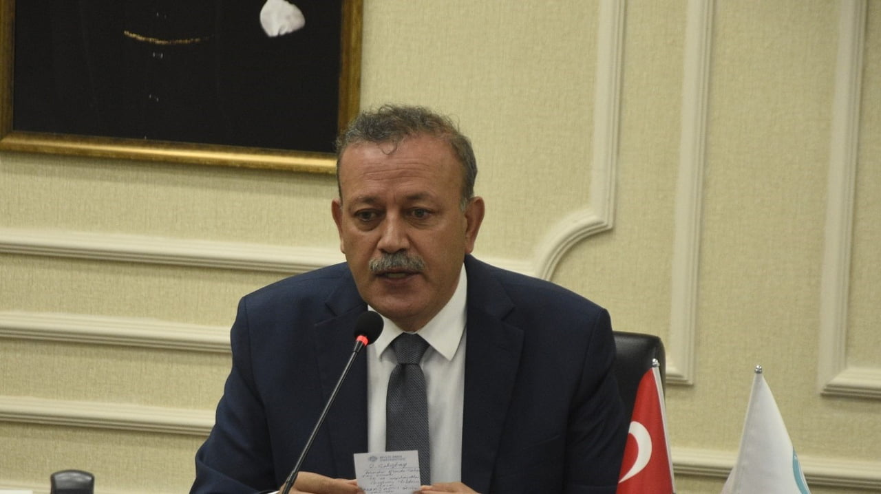BİTLİS EREN ÜNİVERSİTESİ REKTÖRÜ PROF. DR. NECMETTİN ELMASTAŞ, İSE NEMRUT JEOPARKI KONUSUNA...