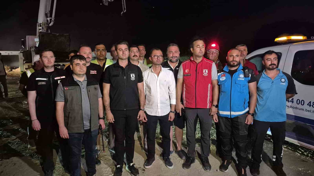BODRUM'DA YANGIN KONTROL ALTINA ALINDI