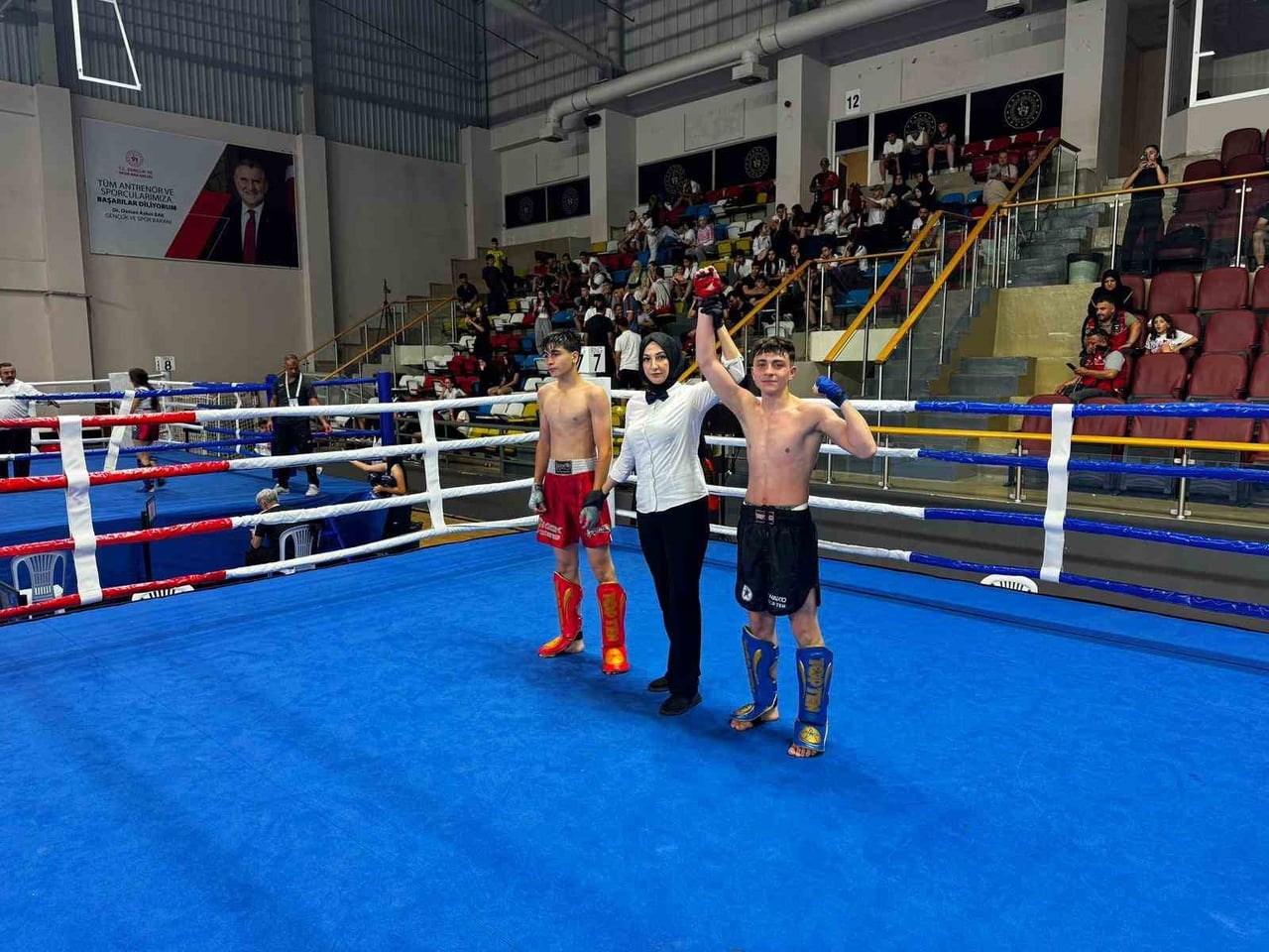 BOLU'DA DÜZENLENEN VE KİCK BOKS MİLLİ TAKIMI İÇİN SON SEÇME KRİTERİ NİTELİĞİ TAŞIYAN TÜRKİYE KİCK...
