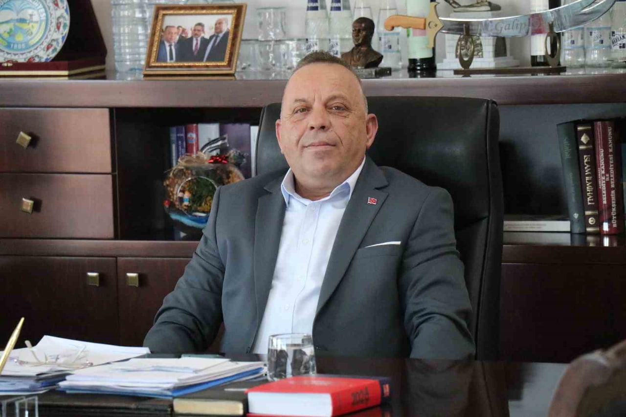 BOZDOĞAN BELEDİYE BAŞKANI MUSTAFA GALİP ÖZEL, 15 TEMMUZ DEMOKRASİ VE MİLLİ BİRLİK GÜNÜ DOLAYISIYLA...