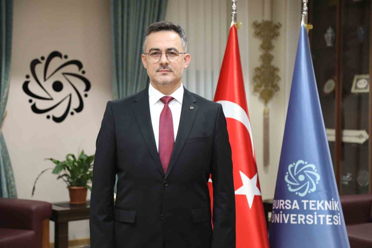 BTÜ REKTÖRÜ PROF. DR. NACİ ÇAĞLAR