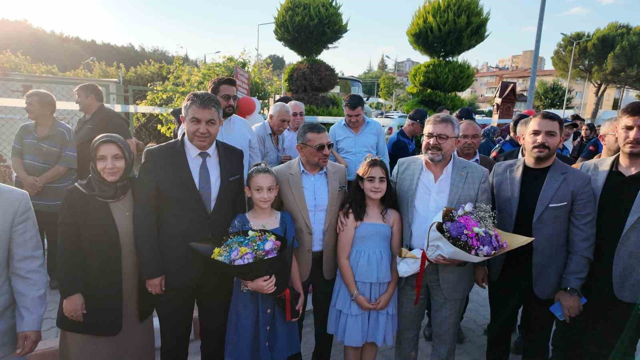 BU YIL 22. KEZ KAPILARINI ARALAYAN GELENEKSEL GEDİZ TARHANA FESTİVALİ, DÜZENLENEN GÖRKEMLİ BİR...