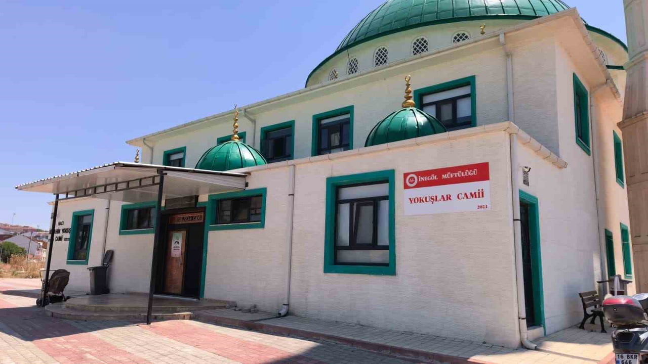 BURSA'NIN İNEGÖL İLÇESİNDE BULUNAN YOKUŞLAR CAMİ.