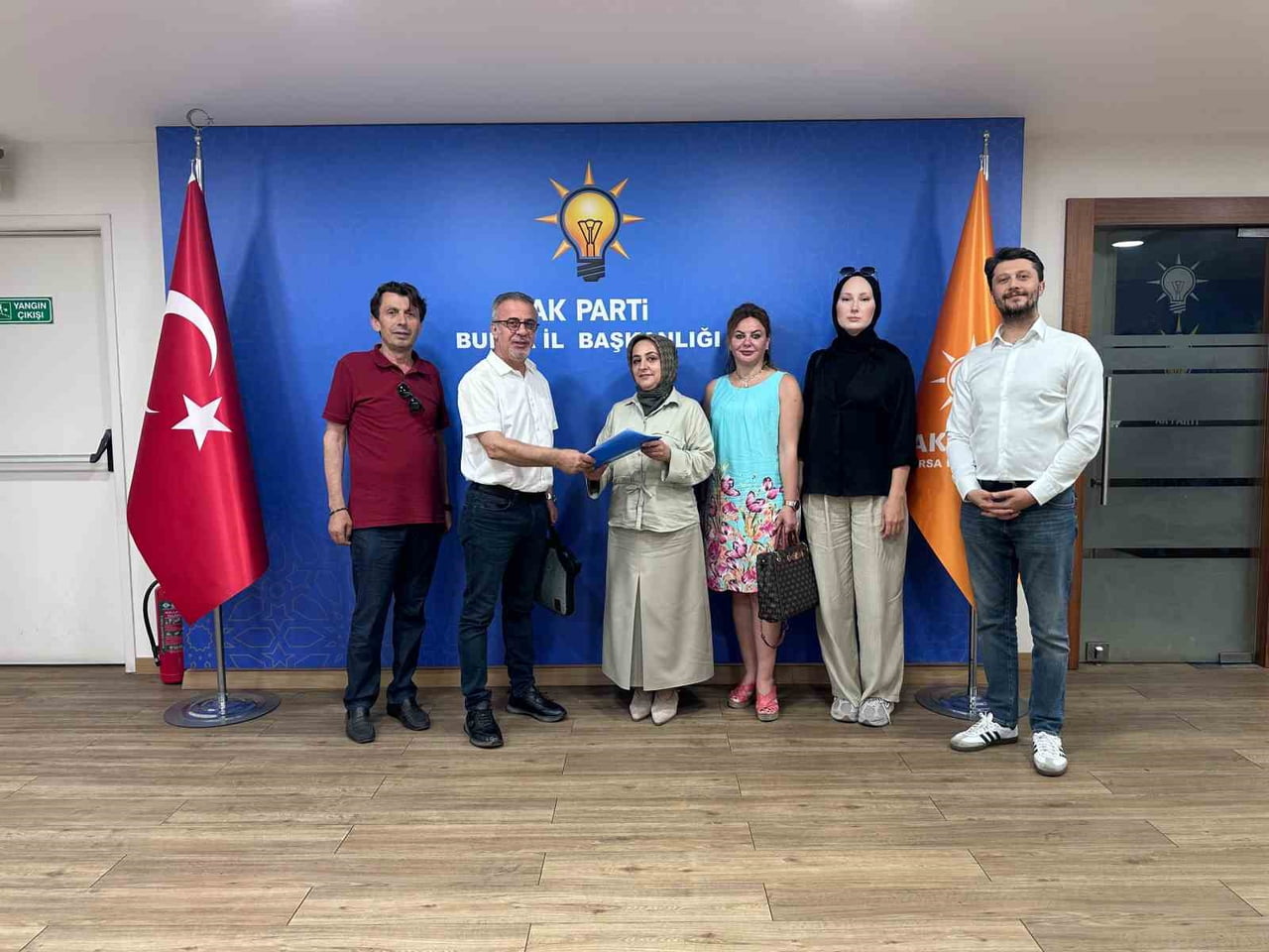 BURSA BİZİM PLATFORMU ÇALIŞMA GRUBU SÖZCÜSÜ FERİT GÜRSOY, HAZIRLADIKLARI ORTAK RAPORLA SİCİL AFFI...