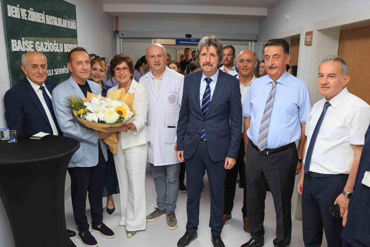 BURSA ULUDAĞ ÜNİVERSİTESİ (BUÜ) HASTANESİ DERİ VE ZÜHREVİ HASTALIKLARI ANABİLİM DALI KLİNİĞİ...
