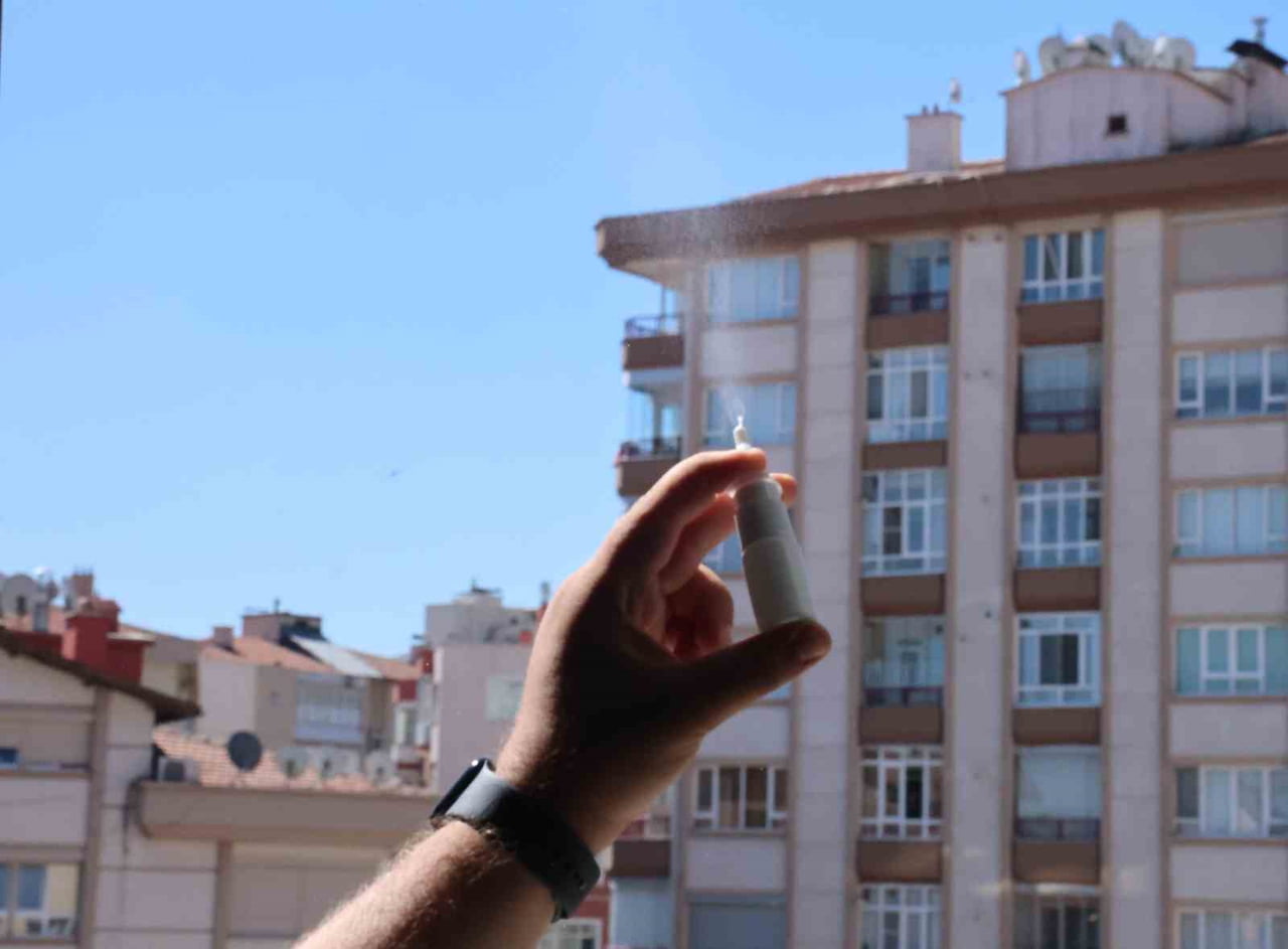 BURUN AÇICI SPREYLERİN 5-7 GÜNDEN UZUN SÜRE KULLANILMASININ BAĞIMLILIĞA NEDEN OLABİLECEĞİNİ...