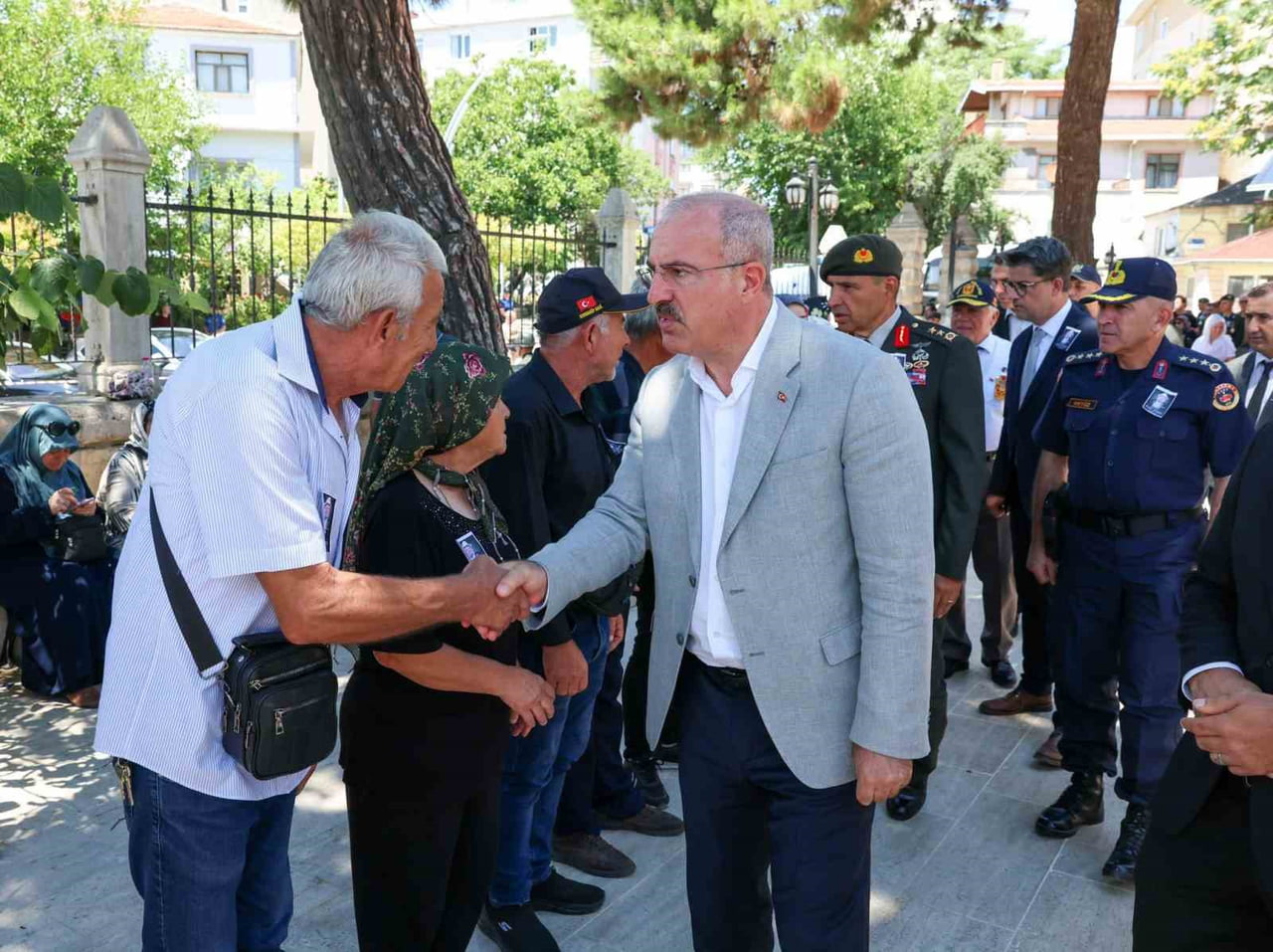 ÇANAKKALE'NİN GELİBOLU İLÇESİNDE VEFAT EDEN KORE GAZİSİ RAİF AYDIN SON YOLCULUĞUNA...