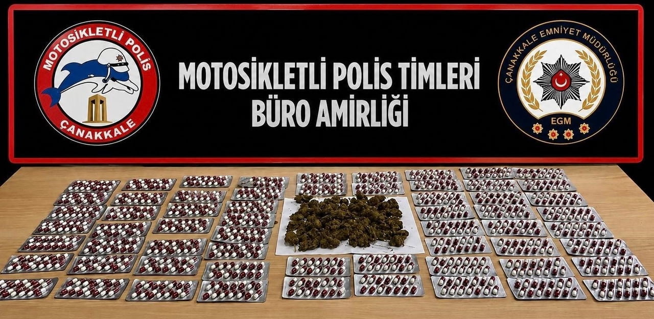 ÇANAKKALE’DE EMNİYET EKİPLERİNCE GERÇEKLEŞTİRİLEN UYGULAMALARDA ÇEŞİTLİ SUÇLARDAN ARANMASI BULUNAN...