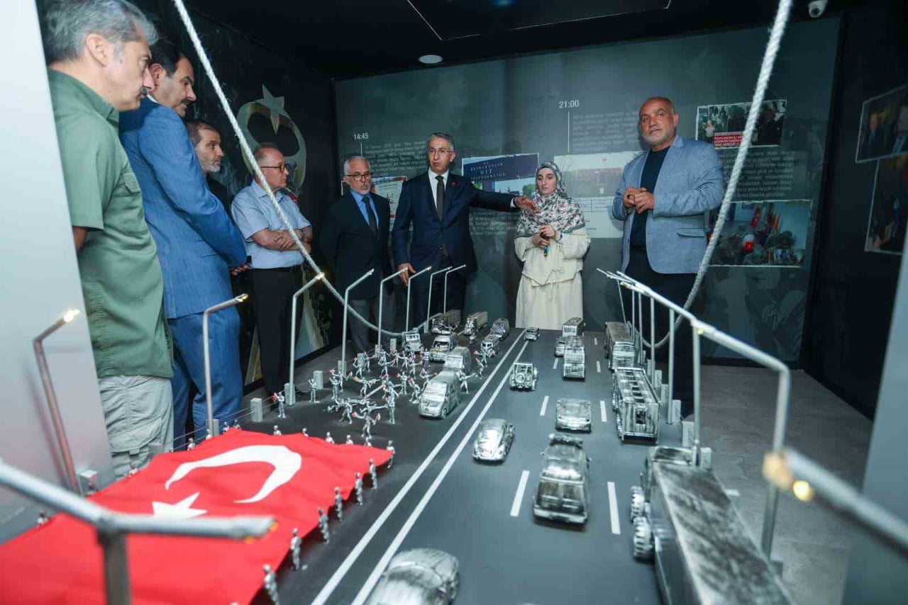 CANİK BELEDİYESİ 1071'DEN 15 TEMMUZ'A DESTANLAR MÜZESİ'NDE CANİK KAYMAKAMI ŞEREF AYDIN VE PROTOKOL...