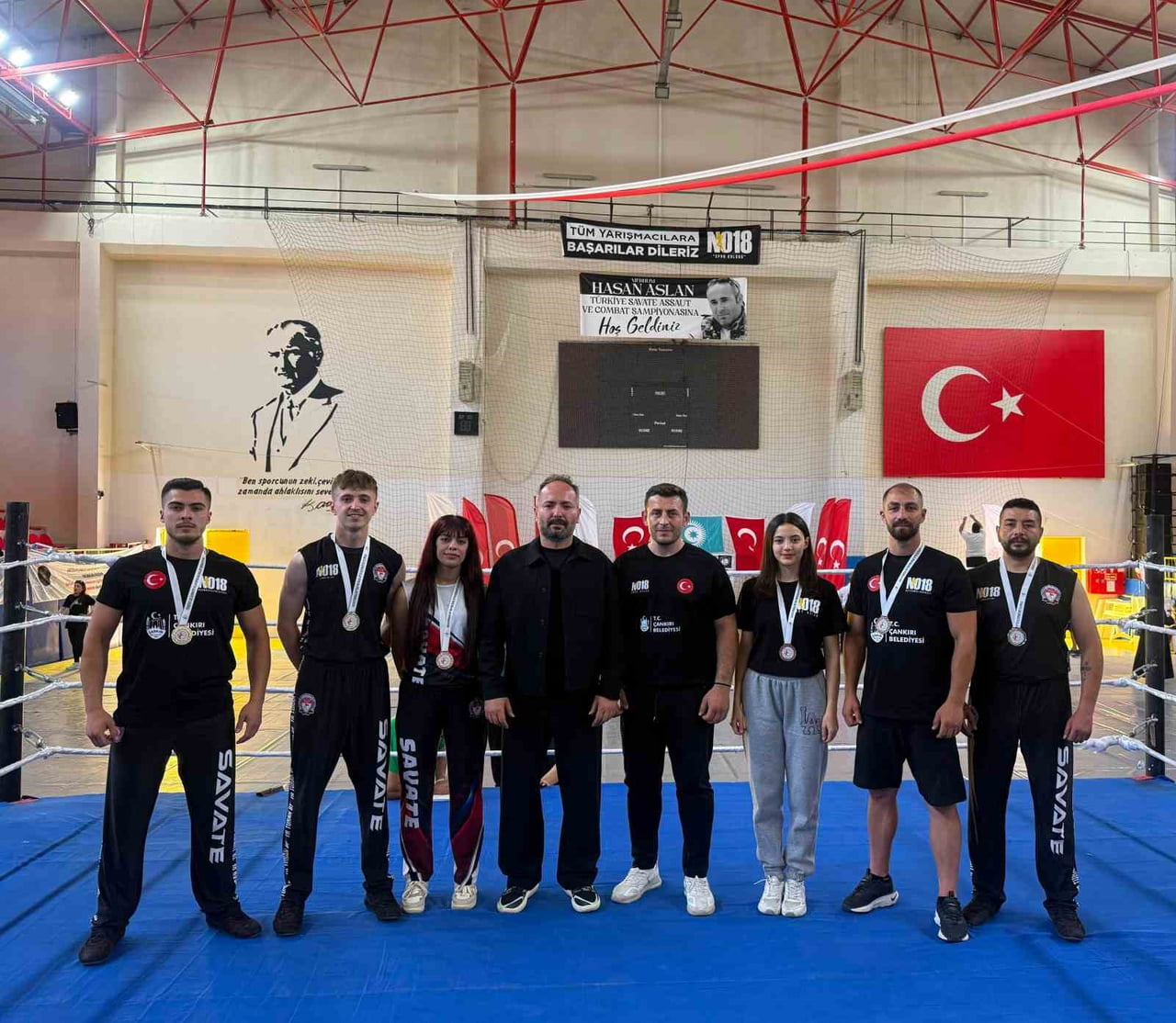 ÇANKIRI'DA SAVATE SPORU İLE İLGİLENEN SPORCULAR, KISA SÜREDE ALDIKLARI EĞİTİMLE HEM TÜRKİYE'DE HEM...