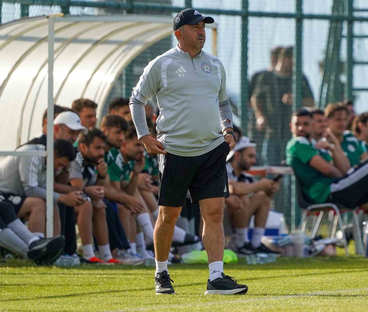 ÇAYKUR RİZESPOR TEKNİK DİREKTÖRÜ RECEP UÇAR