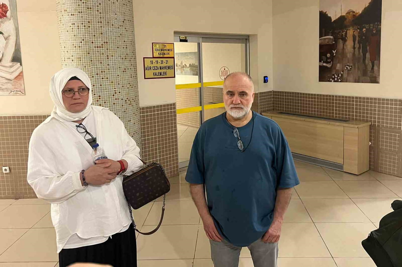 CEMİL KUNDAKÇI VE ÜLKER KUNDAKÇI