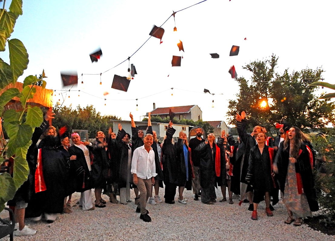 ÇEŞME HALK EĞİTİM MERKEZİ BÜNYESİNDE, MİCHELİN YILDIZLI ŞEF SERKAN ÖZCAN'IN EĞİTMENLİĞİNDE...