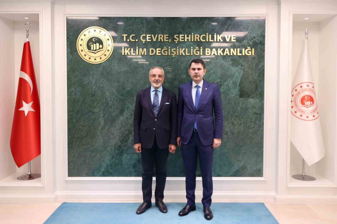 ÇEVRE, ŞEHİRCİLİK VE İKLİM DEĞİŞİKLİĞİ BAKANI MURAT KURUM, DEM PARTİ AĞRI MİLLETVEKİLİ SIRRI...