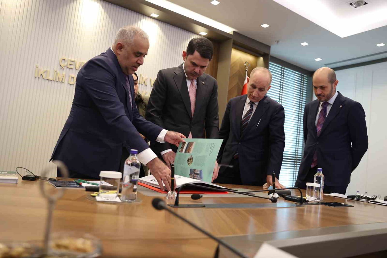 ÇEVRE, ŞEHİRCİLİK VE İKLİM DEĞİŞİKLİĞİ BAKANI MURAT KURUM, UMMAN SULTANLIĞI İSKAN VE ŞEHİRCİLİK...