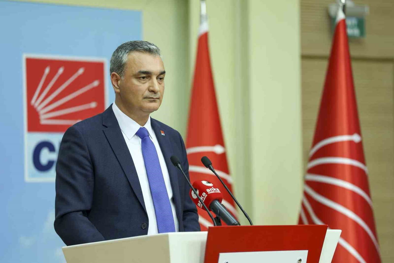 CHP GENEL BAŞKAN YARDIMCISI VE SÖZCÜSÜ MÜSLİM SARI, "4 İL BAŞKANLIĞIMIZ MERKEZ İLÇELERLE BERABER...