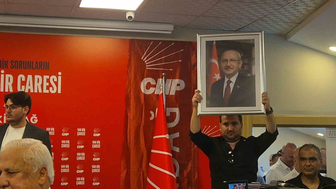 CHP TEKİRDAĞ İL BAŞKANLIĞI GÖREVİNE ATANAN ERDOĞAN KAPLAN, GÖREVİ DEVRALDIĞI İLK GÜNDE DÜZENLEDİĞİ...