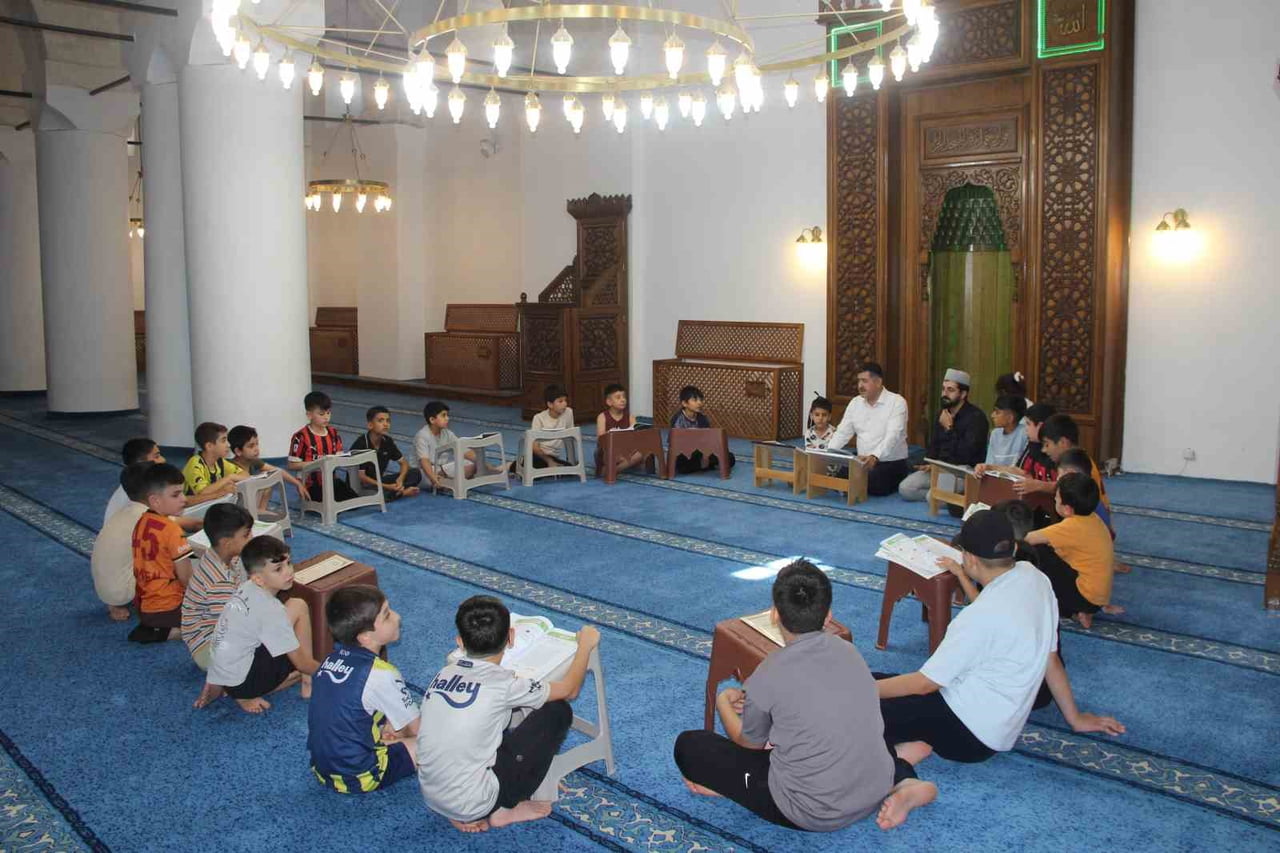 CİZRE'DE YAZ KUR'AN KURSLARINA ÇOCUKLARDAN YOĞUN İLGİ