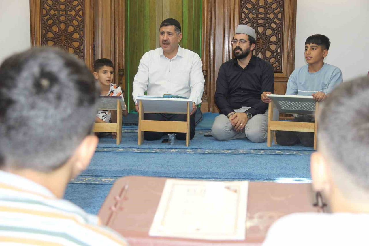 CİZRE'DE YAZ KUR'AN KURSLARINA ÇOCUKLARDAN YOĞUN İLGİ