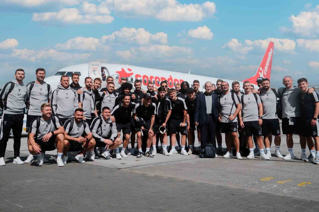 CORENDON AİRLİNES'IN SPONSOR OLDUĞU POLONYA'NIN KÖKLÜ KULÜPLERİNDEN GORNİK ZABRZE, UEFA...