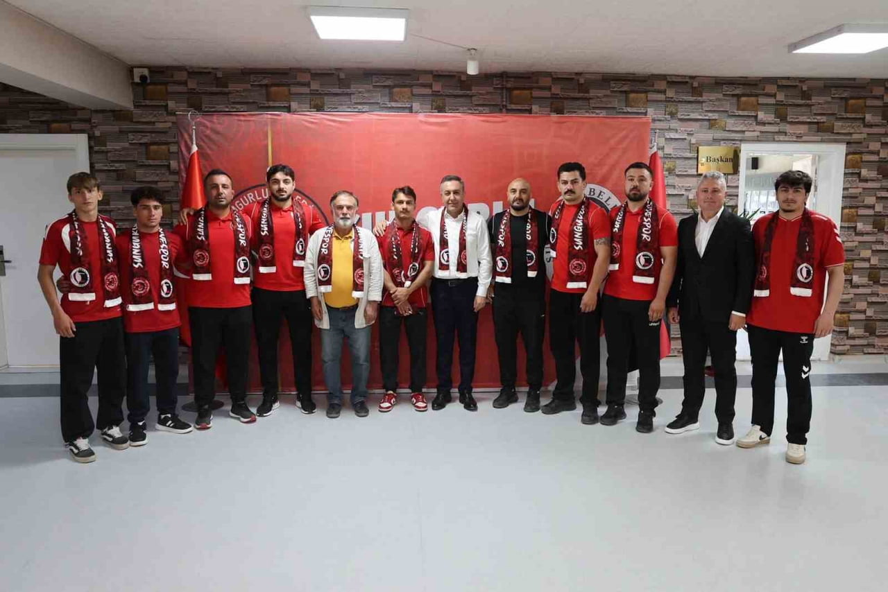 ÇORUM'UN SUNGURLU İLÇESİNDE GÜREŞ SPORUNDA SES GETİRECEK TARİHİ BİR HAMLEYE İMZA ATILDI.