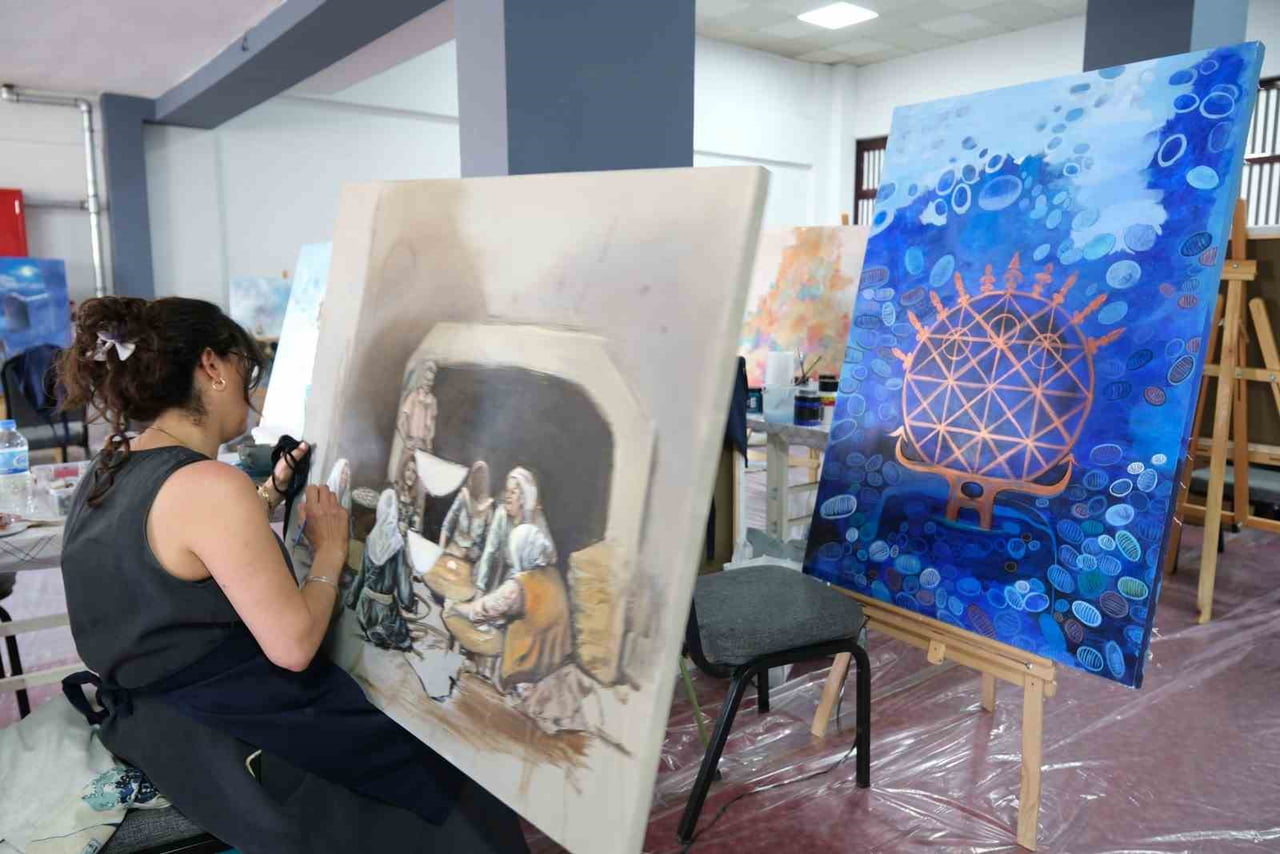 ÇORUM’DA DÜZENLENEN 8. ULUSLARARASI SANAT ÇALIŞTAYI BAŞLADI. ÇALIŞTAYA KATILAN 34 SANATÇI...