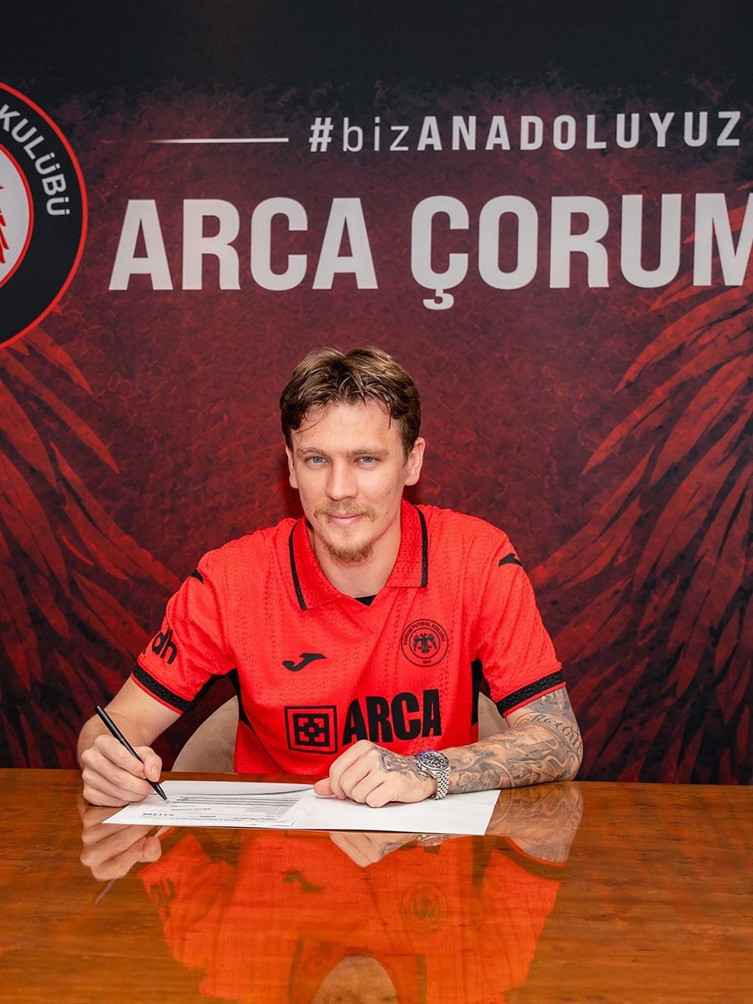 ÇORUM FK, TRABZONSPOR'DAN SERDAR SAATÇI'YI 3+1 YILLIK SÖZLEŞMEYLE RENKLERİNE BAĞLADI.
