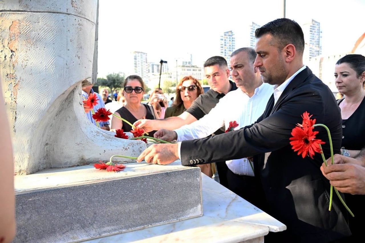 ÇUKUROVA BELEDİYESİ MADIMAK KATLİAMI’NIN 33. YILINDA MADIMAK PARKI’NDA ANMA PROGRAMI DÜZENLEDİ....