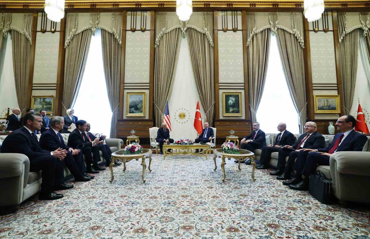 CUMHURBAŞKANI RECEP TAYYİP ERDOĞAN VE ABD BAŞKANI DONALD TRUMP, İKİLİ GÖRÜŞME GERÇEKLEŞTİRDİKLERİ...