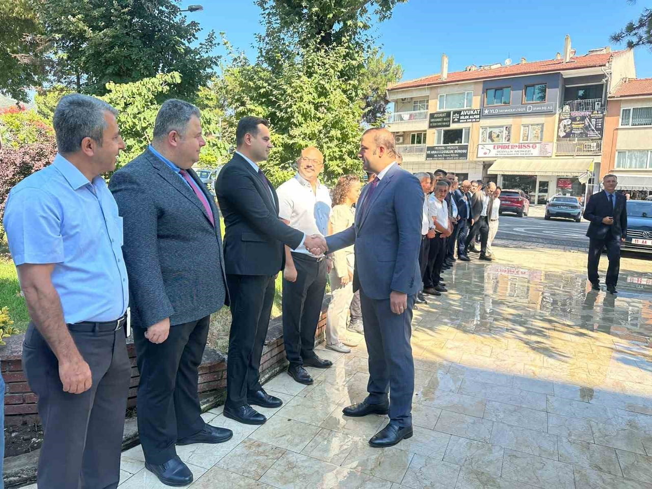 CUMHURBAŞKANLIĞI KARARNAMESİ İLE BİLECİK'İN OSMANELİ İLÇE KAYMAKAMLIĞI GÖREVİNE ATANAN TAHİR...
