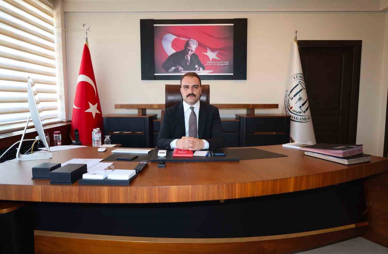 CUMHURBAŞKANLIĞI MÜLKİ İDARE AMİRLERİ ATAMA KARARNAMESİ İLE AYDIN'IN KARACASU İLÇESİNE ATANAN...