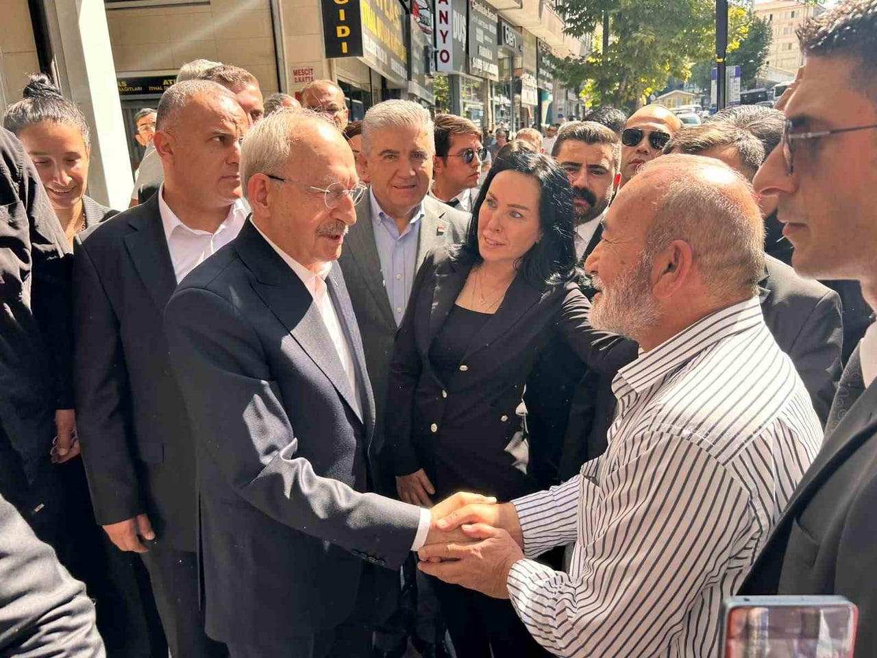 CUMHURİYET HALK PARTİSİ (CHP) GENEL BAŞKANI KEMAL KILIÇDAROĞLU, ANKARA’NIN ALTINDAĞ İLÇESİNDE...