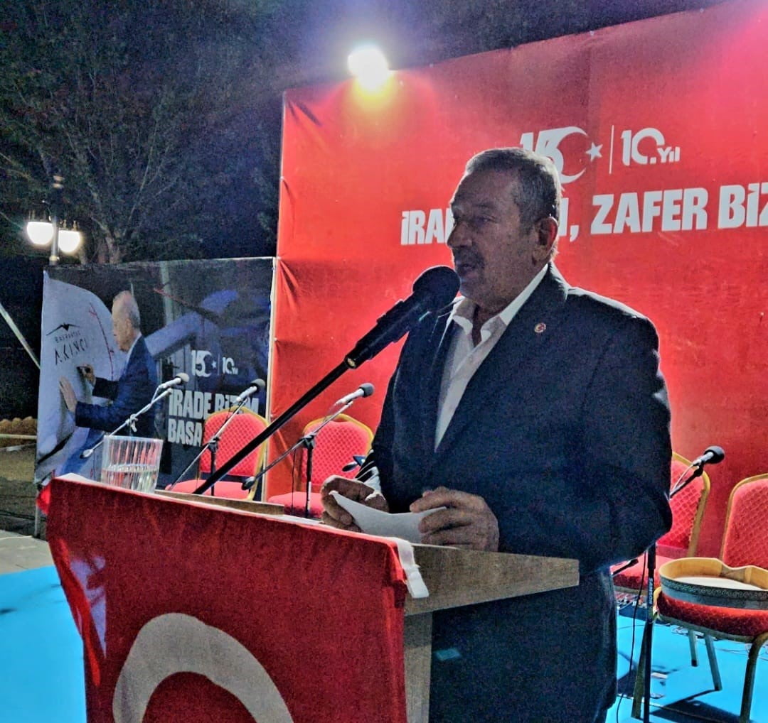 DARENDE’DE 15 TEMMUZ DEMOKRASİ VE MİLLÎ BİRLİK GÜNÜ COŞKUYLA ANILDI