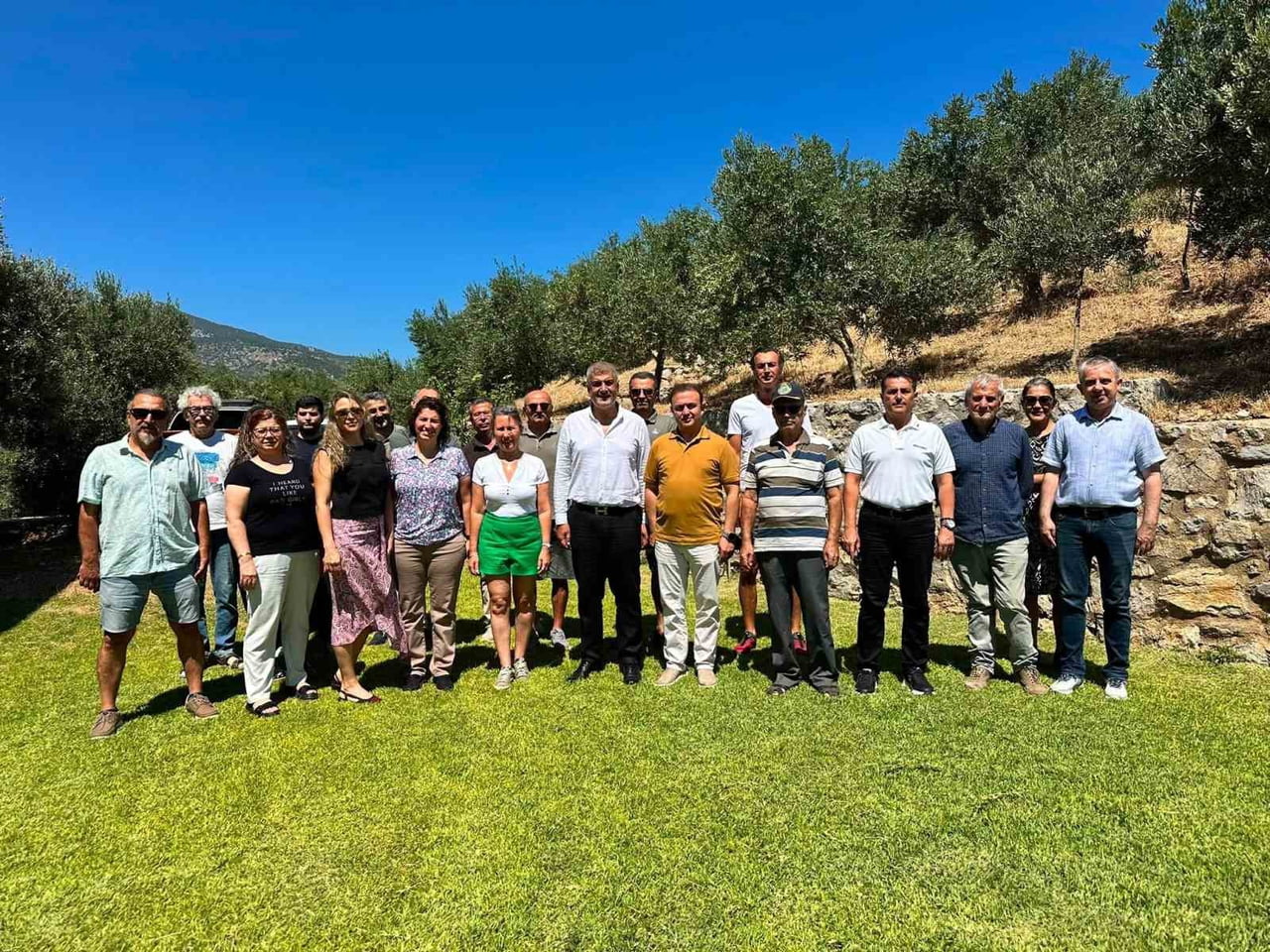 DATÇA’DA TARİHİ ADIM: ZEYTİN VE BADEM ÜRETİCİLERİ BİRLİĞİ RESMEN KURULDU