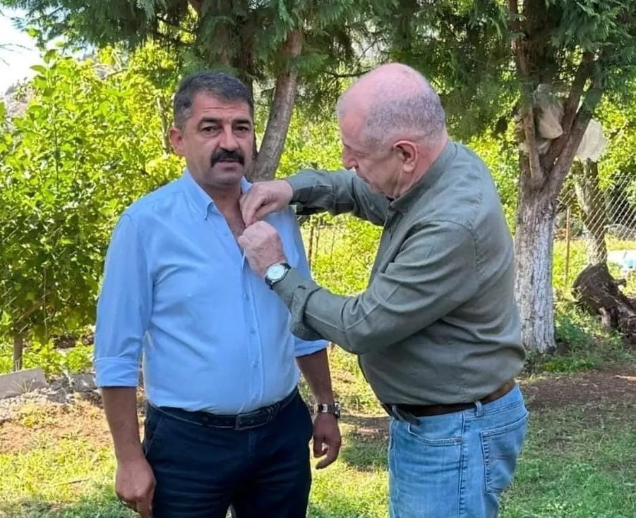 DENİZLİ'NİN KALE BELEDİYE BAŞKANI ERKAN HAYLA, ZAFER PARTİSİ GENEL BAŞKANI ÜMİT ÖZDAĞ'IN SOSYAL...