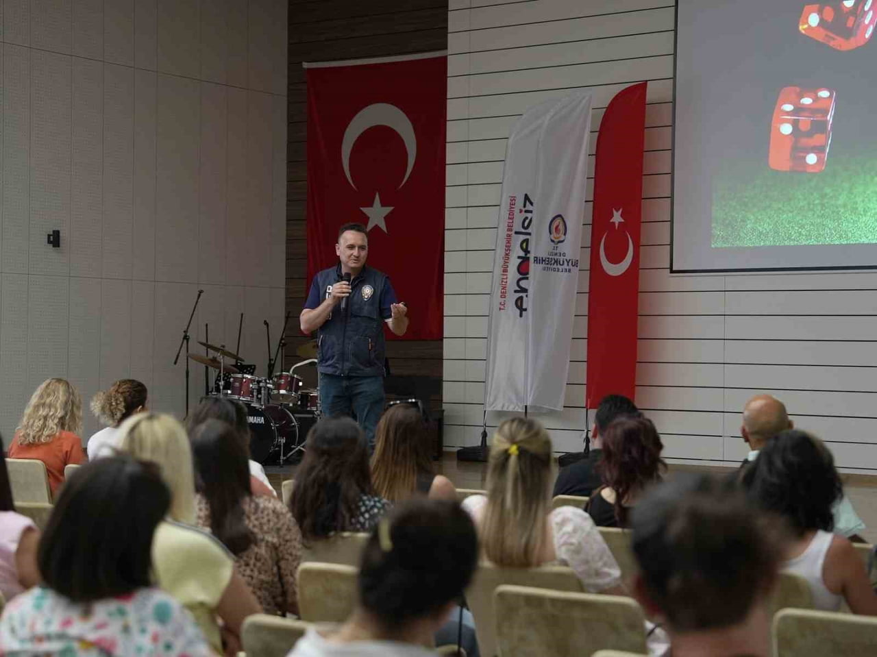 DENİZLİ BÜYÜKŞEHİR BELEDİYESİ KADIN VE AİLE HİZMETLERİ DAİRESİ BAŞKANLIĞI PERSONELİ, İL EMNİYET...