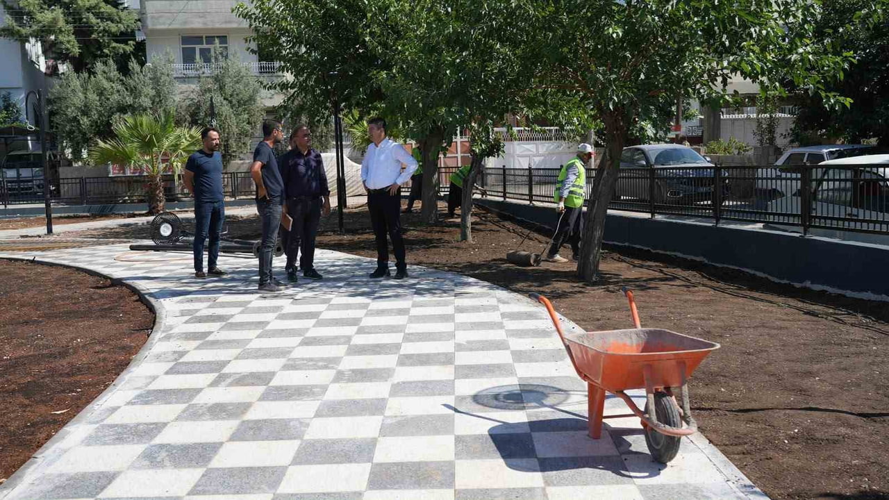 DENİZLİ BÜYÜKŞEHİR BELEDİYESİ’NİN DESTEKLERİYLE KARAPINAR MAHALLESİ’NDE YAPIMI SÜREN 3 BİN 500...
