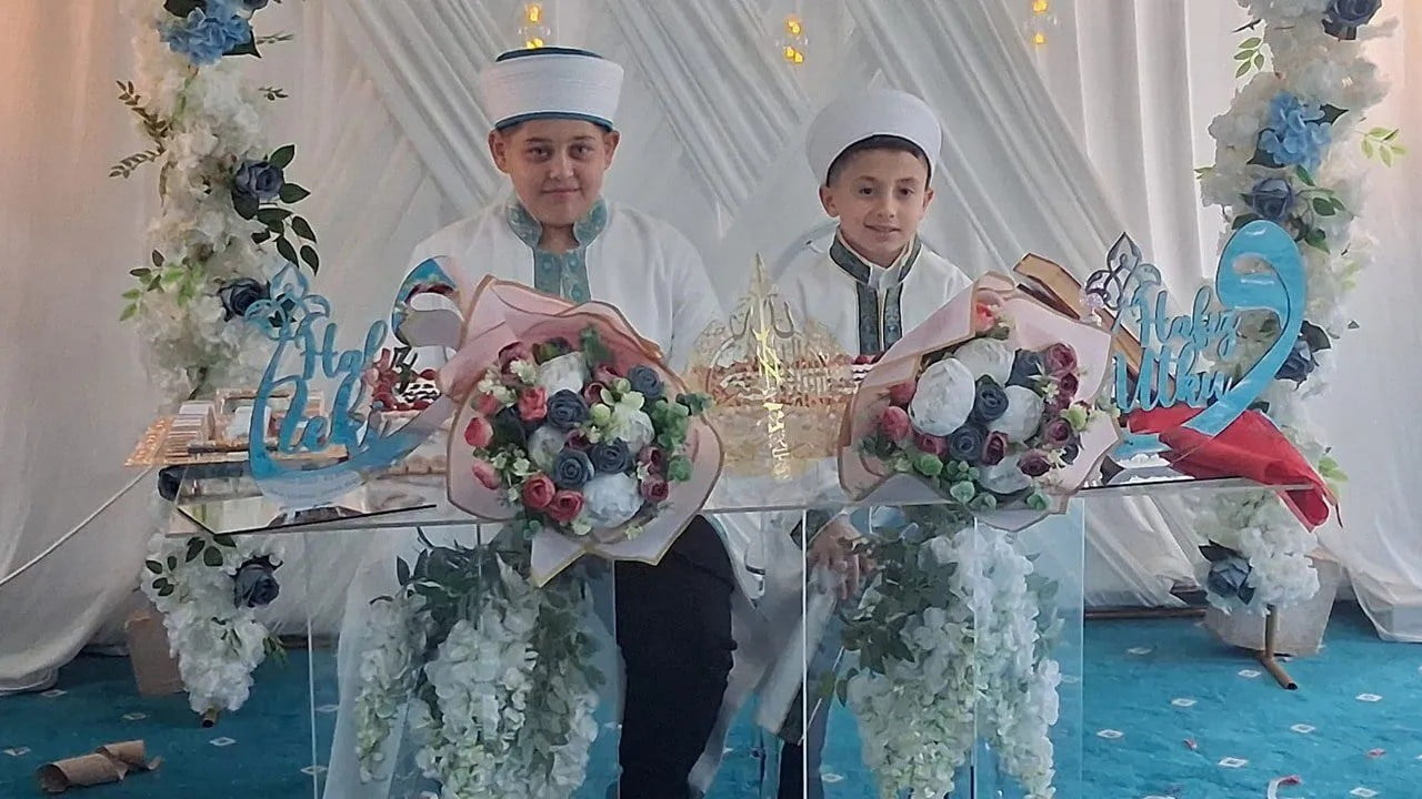 DENİZLİ’DE MERKEZEFENDİ İLÇE MÜFTÜLÜĞÜ'NE BAĞLI BAŞKARCI HAFIZLIK ERKEK KUR'AN KURSU ÖĞRENCİSİ...