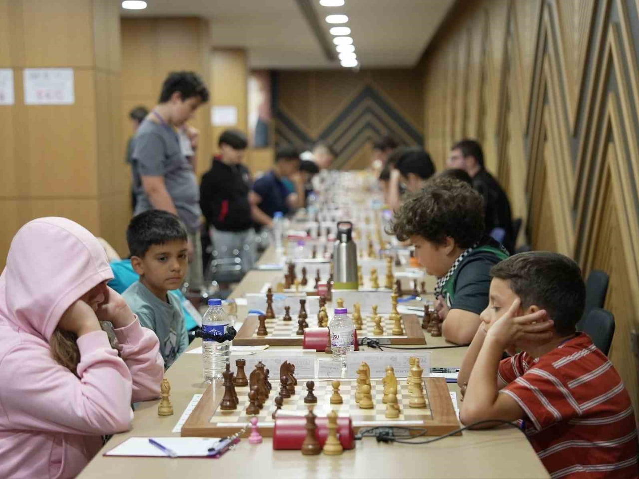 DENİZLİ’DE ZEKÂ, STRATEJİ VE SABRIN BULUŞTUĞU 2. ULUSLARARASI PAMUKKALE AÇIK SATRANÇ TURNUVASI’NDA...