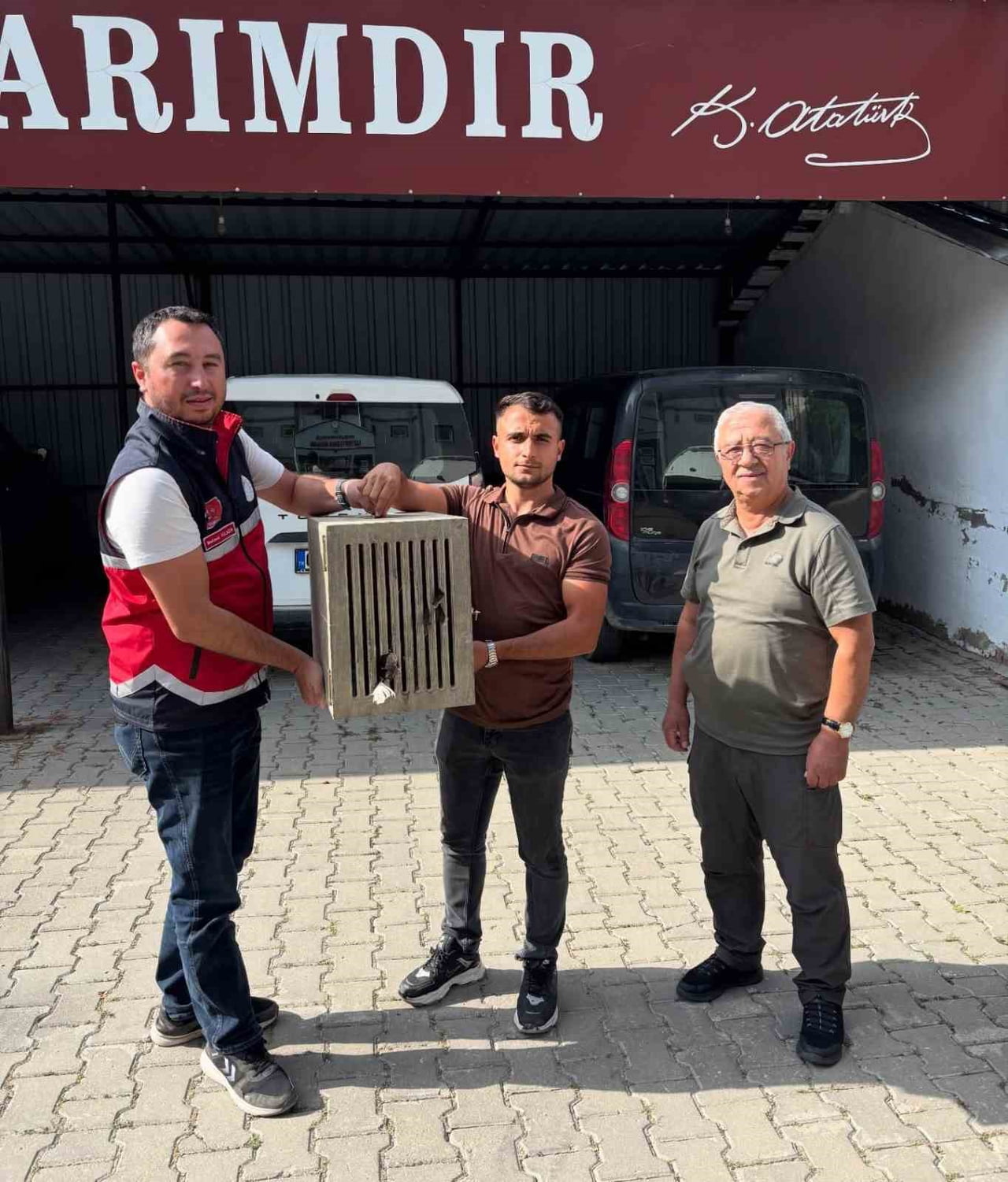DEVREKANİ İLÇESİNDE YARALI HALDE BULUNAN LEYLEK, DEVREKANİ İLÇE TARIM VE ORMAN MÜDÜRLÜĞÜ...