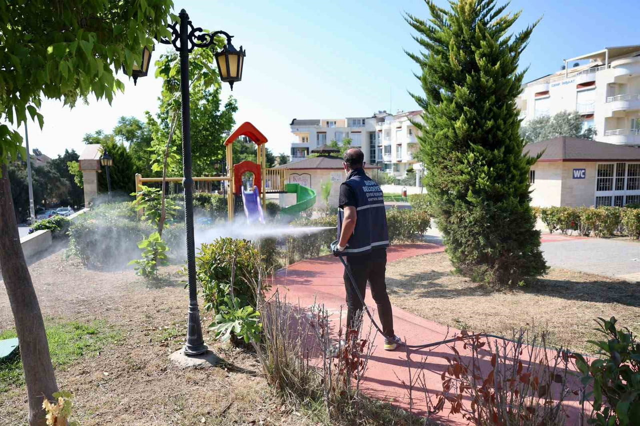 DİDİM BELEDİYESİ, HALK SAĞLIĞINI KORUMAK AMACIYLA KENT GENELİNDE RÖGARLAR, YEŞİL ALANLAR VE ÇÖP...